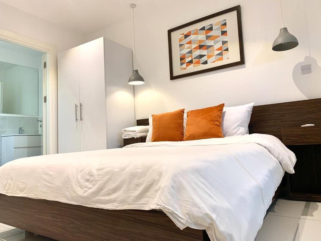 One Bedroom Apartment At A Embassy Gardens Cantonments 阿克拉 外观 照片