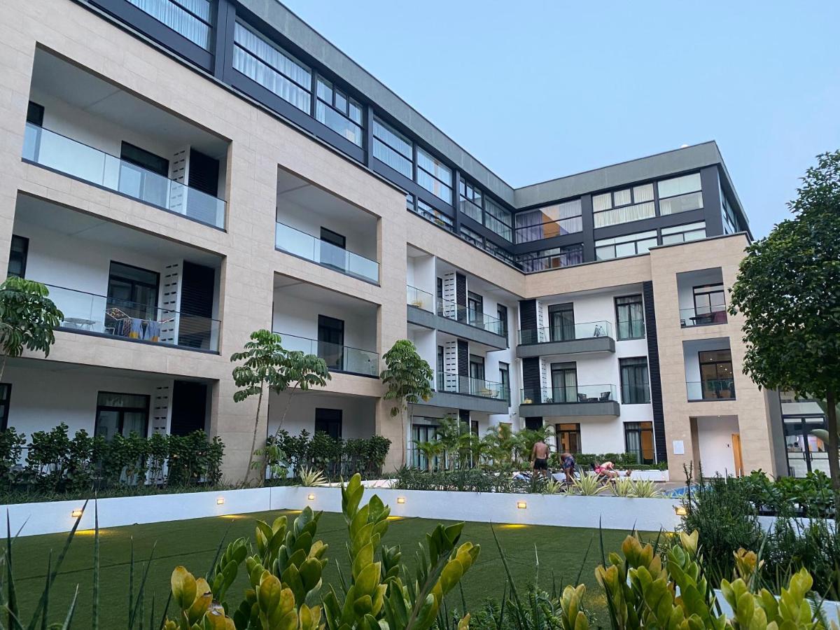 One Bedroom Apartment At A Embassy Gardens Cantonments 阿克拉 外观 照片