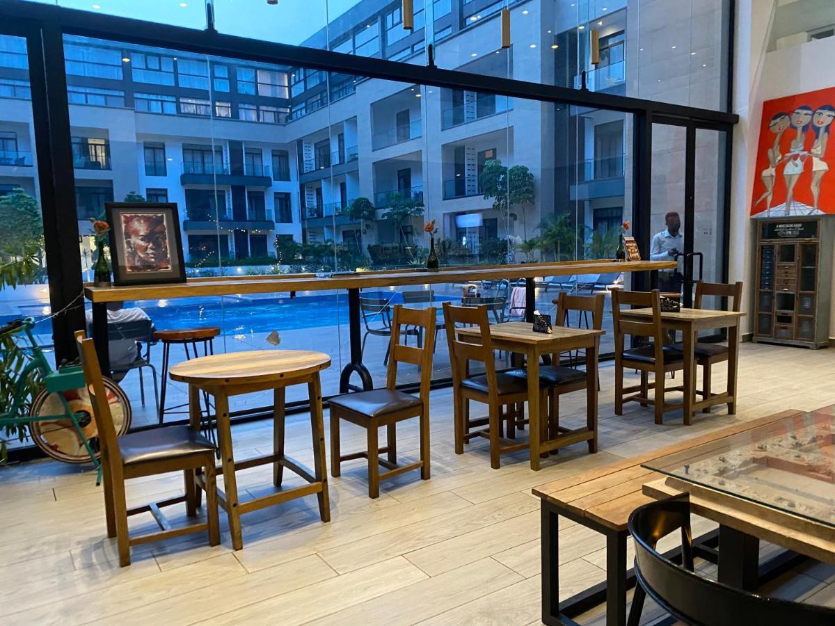 One Bedroom Apartment At A Embassy Gardens Cantonments 阿克拉 外观 照片