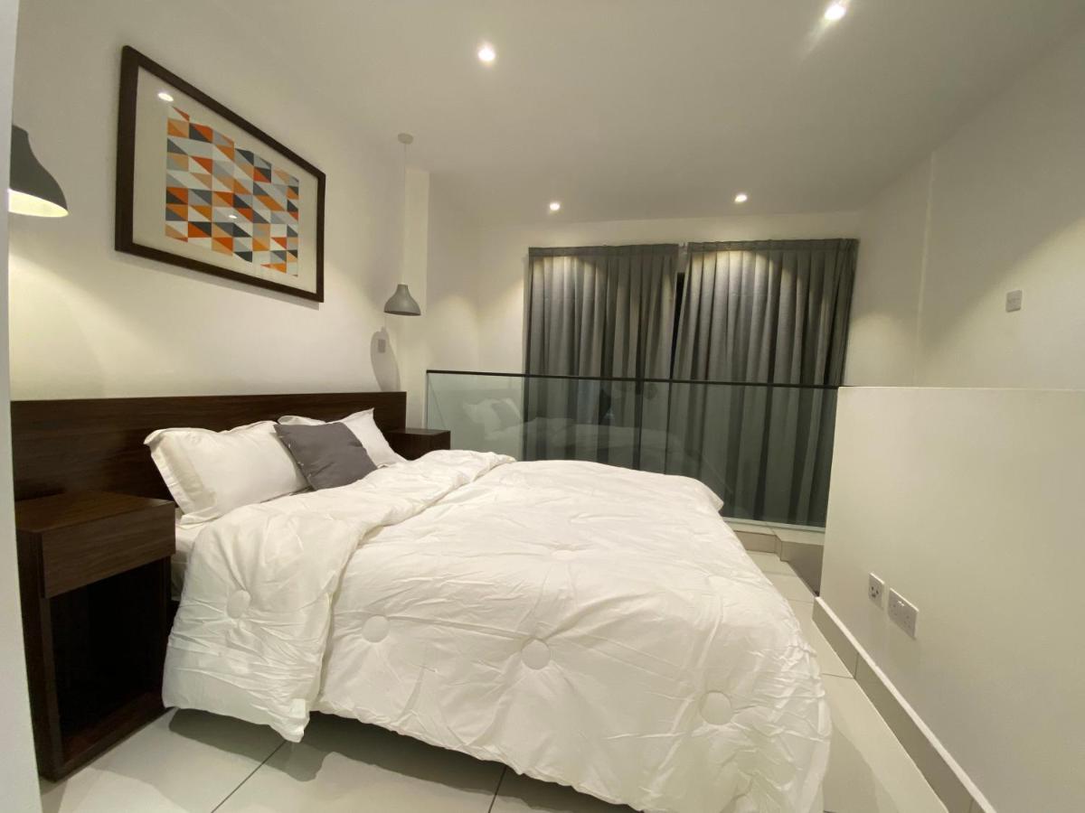 One Bedroom Apartment At A Embassy Gardens Cantonments 阿克拉 外观 照片