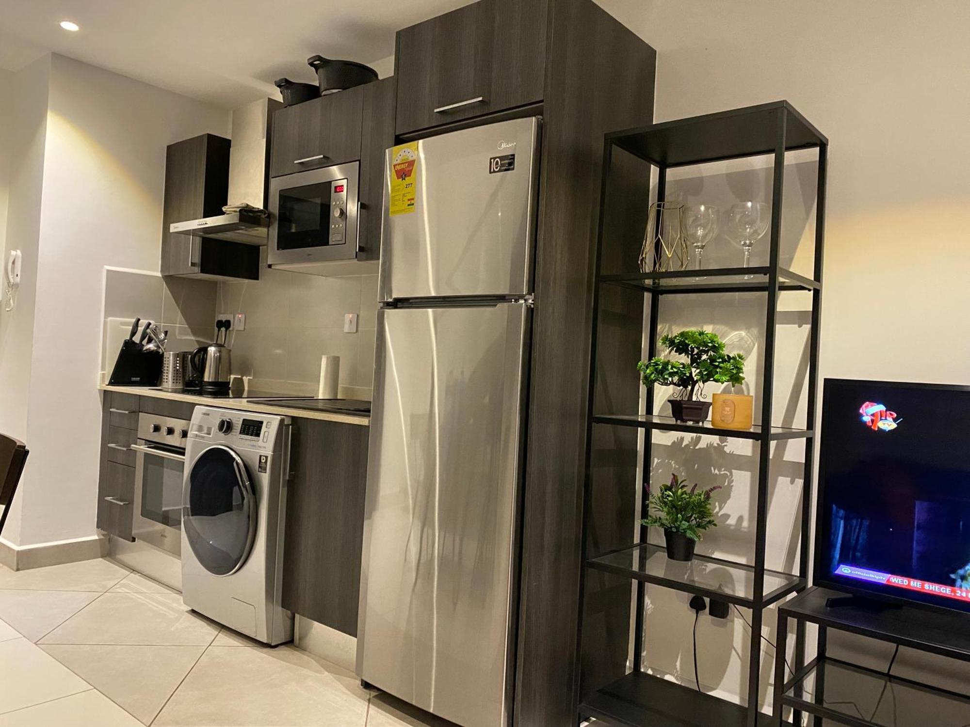 One Bedroom Apartment At A Embassy Gardens Cantonments 阿克拉 外观 照片